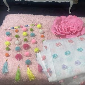 Girls room decor. 💕